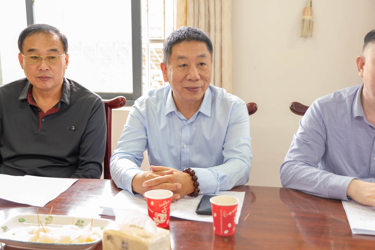 程培华讲话.jpg